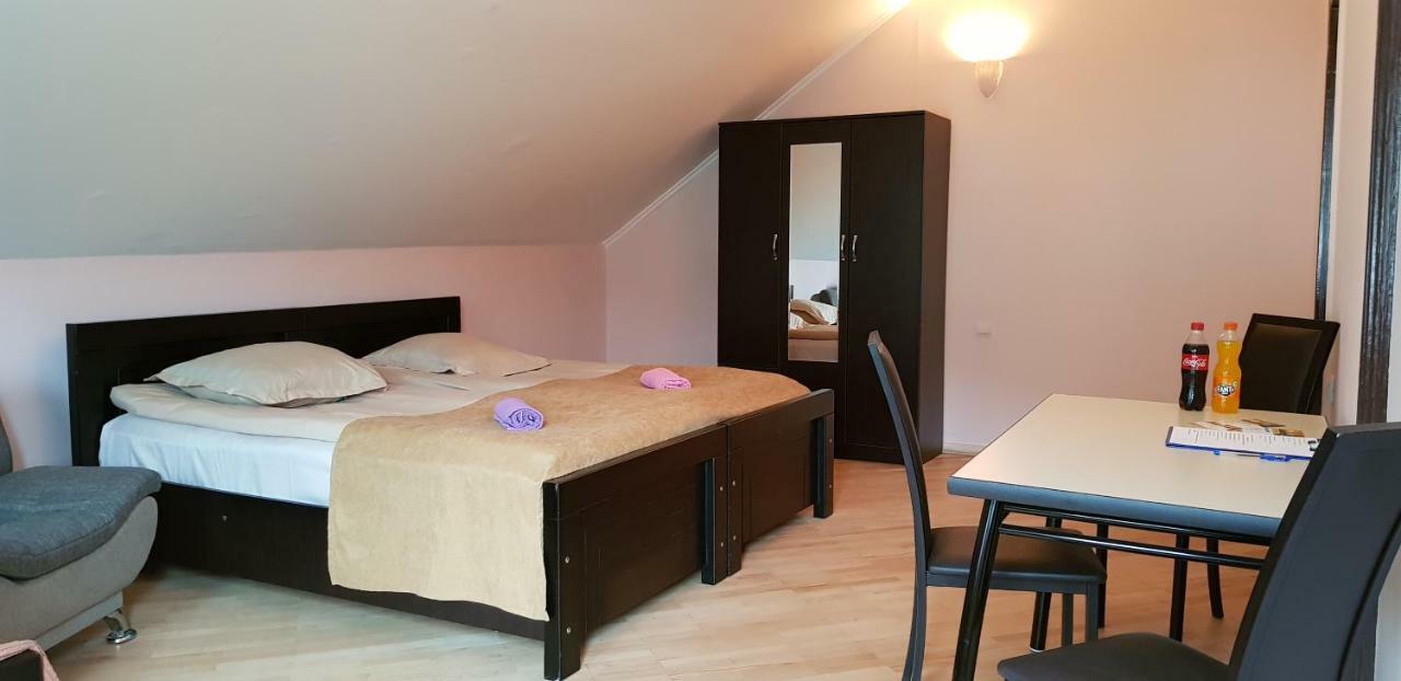 Guest House Likani 2017 Borjomi Eksteriør billede