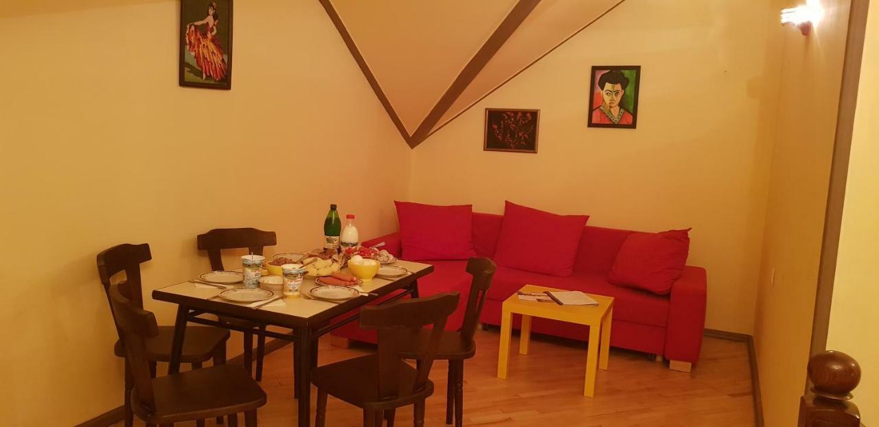 Guest House Likani 2017 Borjomi Eksteriør billede